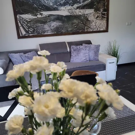 Apartment Pod Gontem Zakopane-blisko Krupowek *