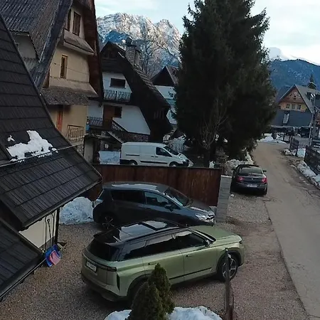 Pod Gontem Zakopane-blisko Krupowek Апартаменты